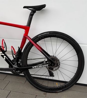 Used Specialized SRAM Red eTap AXS 2021 Road & Gravel, Red — image 7 of 11