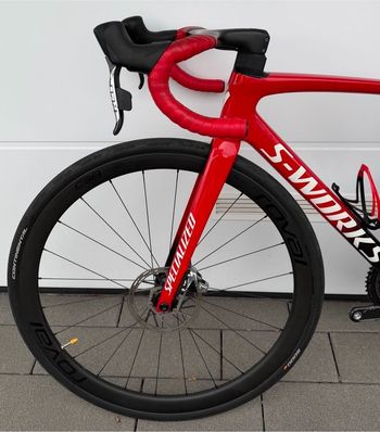 Used Specialized SRAM Red eTap AXS 2021 Road & Gravel, Red — image 5 of 11