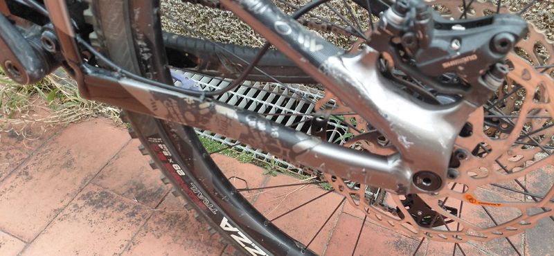 Used Giant Reign 2 2023 2023 Mountainbike, Black, 29 — image 5 of 6