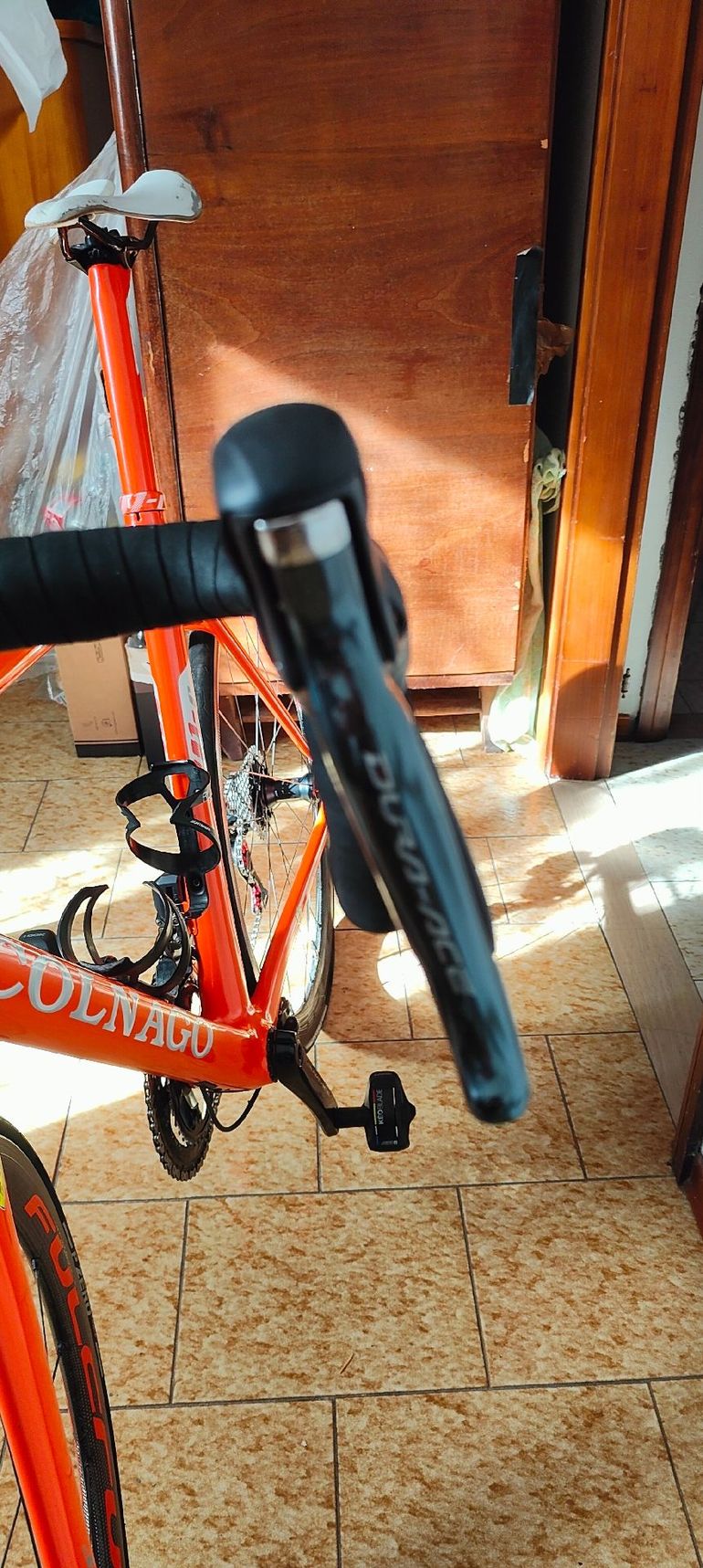 Used Colnago Colnago Custom Shimano Ultegra Di2 2020 Road & Gravel — image 6 of 7