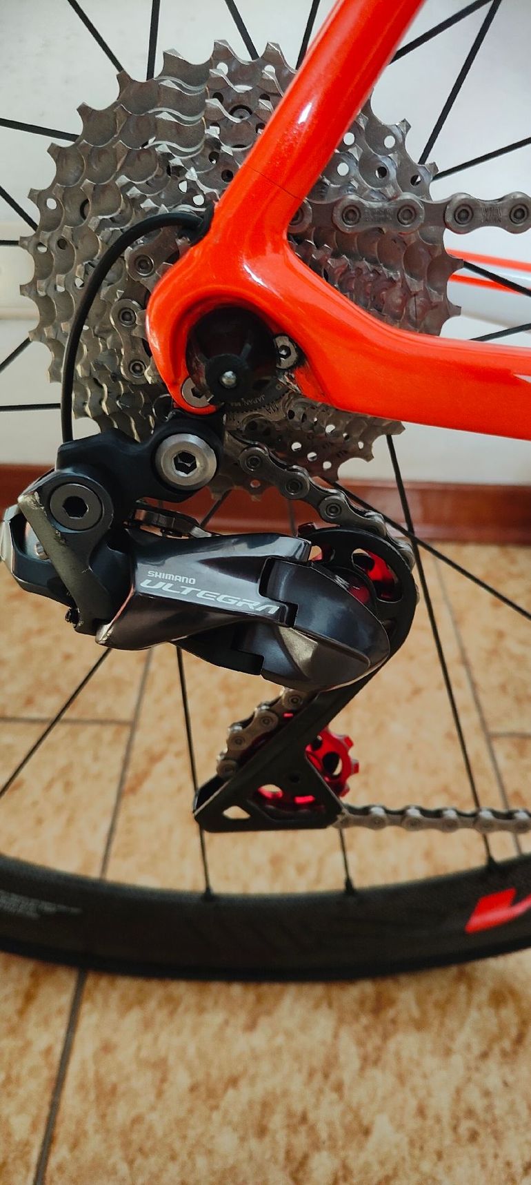Used Colnago Colnago Custom Shimano Ultegra Di2 2020 Road & Gravel — image 3 of 7