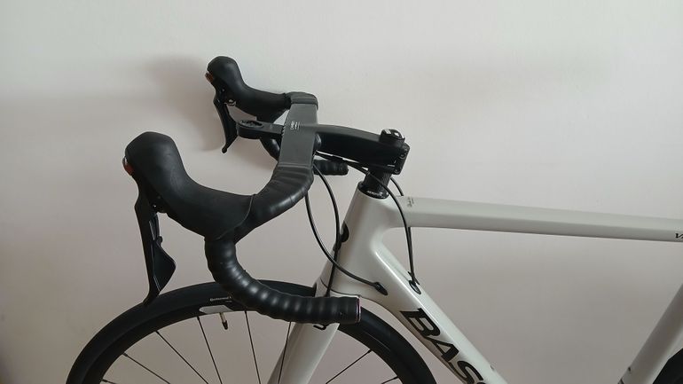 Used Basso Venta Disc Shimano Ultegra 8020 Disc 2023 2023 Road & Gravel — image 3 of 10