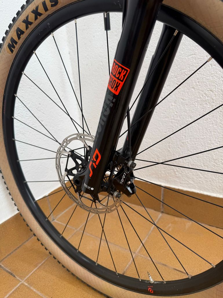 Used Scott Spark RC 900 Team 2019 2019 Mountainbike, Orange, 29 — image 6 of 9