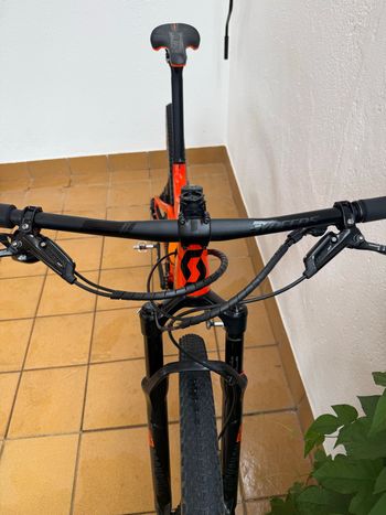 Used Scott Spark RC 900 Team 2019 2019 Mountainbike, Orange, 29 — image 5 of 9