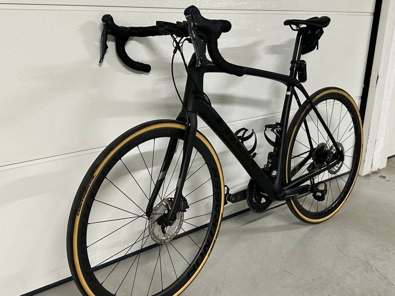 Used Trek Domane Shimano Ultegra Di2 2022 Road & Gravel — image 11 of 12