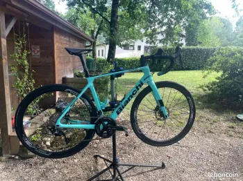 Used Bianchi Infinito Shimano 105 2019 Road & Gravel