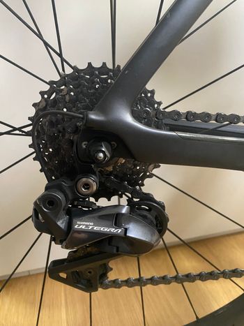 Used Trek Madone 9.5 2018 2018 Road & Gravel, Black — image 6 of 17