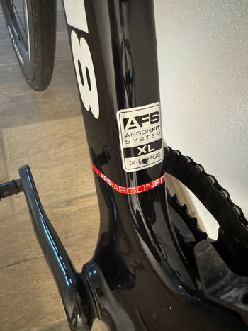 Used Argon 18 Nitrogen Shimano Ultegra Di2 2016 Road & Gravel, Black — image 9 of 9
