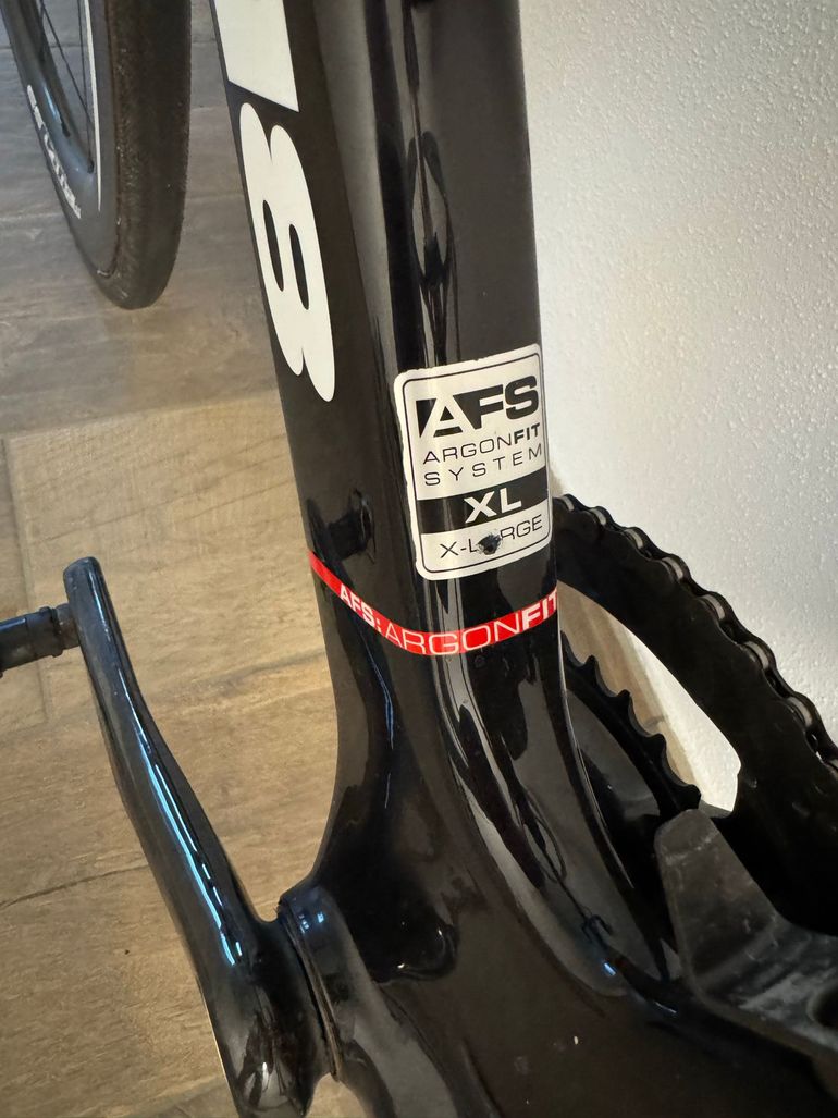 Used Argon 18 Nitrogen Shimano Ultegra Di2 2016 Road & Gravel, Black — image 9 of 9