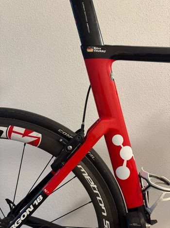 Used Argon 18 Nitrogen Shimano Ultegra Di2 2016 Road & Gravel, Black — image 4 of 9
