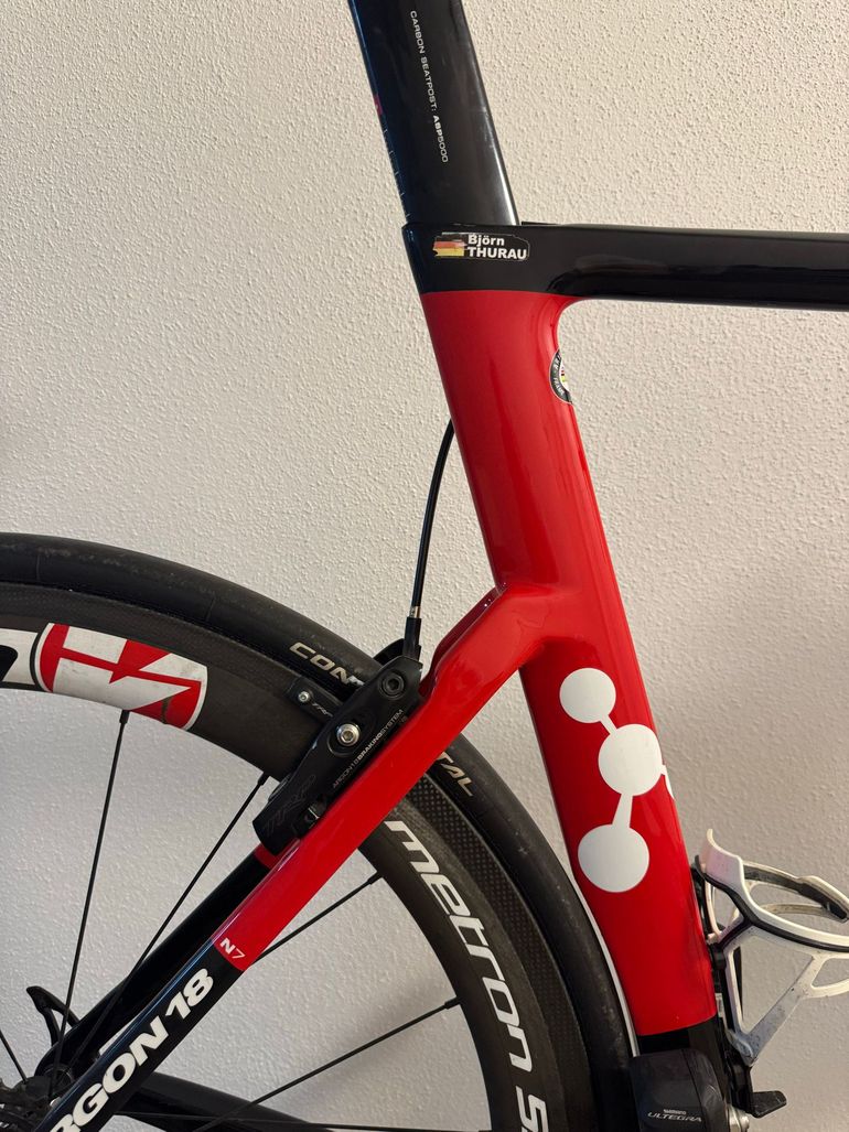 Used Argon 18 Nitrogen Shimano Ultegra Di2 2016 Road & Gravel, Black — image 4 of 9