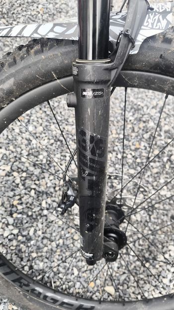 Used Trek Fuel EX 9.8 XT 2022 2022 Mountainbike, Orange, 27.5, 29 — image 2 of 6