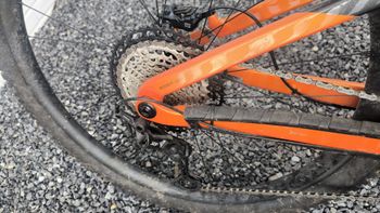 Used Trek Fuel EX 9.8 XT 2022 2022 Mountainbike, Orange, 27.5, 29 — image 3 of 6