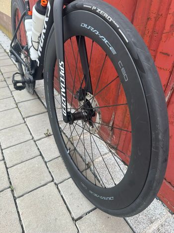 Used Specialized Tarmac Shimano Ultegra Di2 2025 Road & Gravel, Black — image 7 of 27