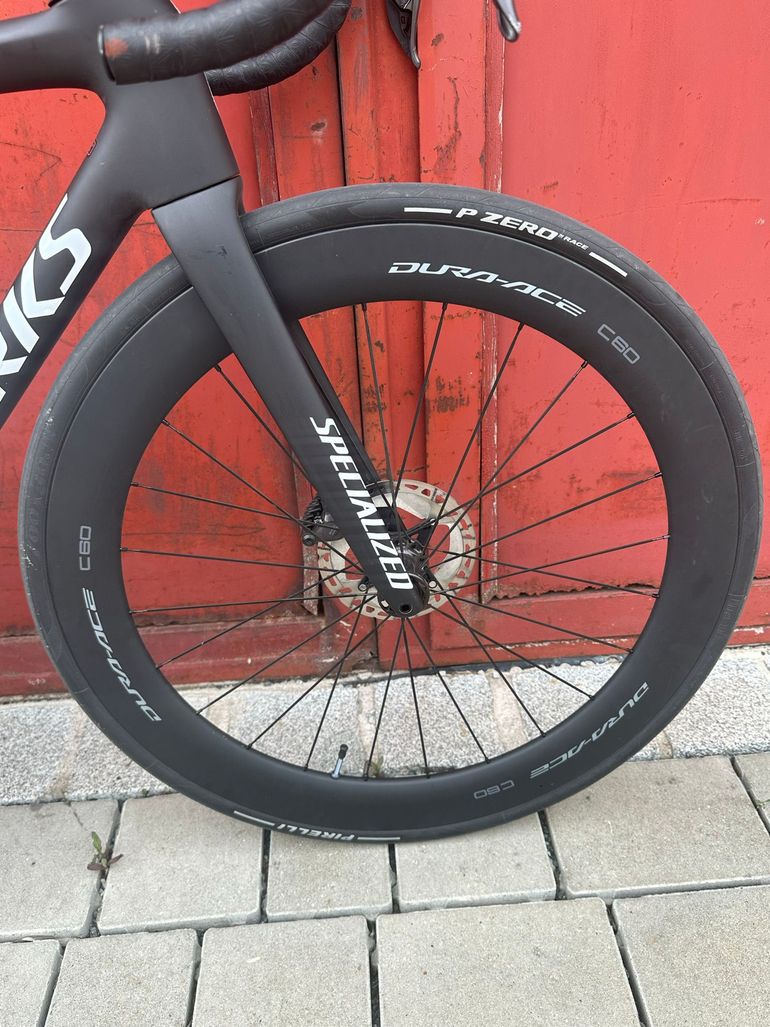 Used Specialized Tarmac Shimano Ultegra Di2 2025 Road & Gravel, Black — image 2 of 27