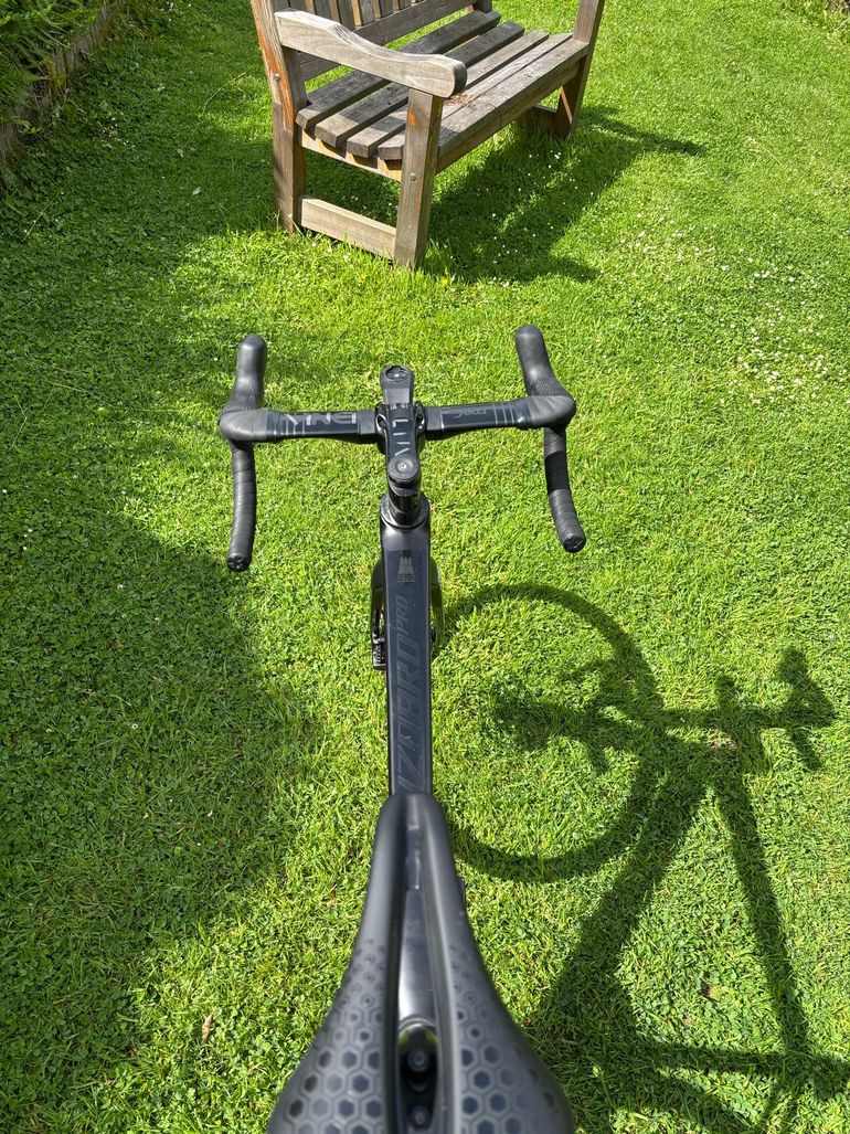 Used Stevens Izoard Pro Disc 2022 2022 Road & Gravel, Schwarz — image 2 of 5