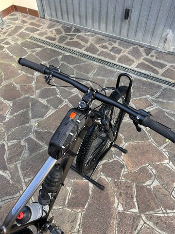 Used Orbea ALMA M50 EAGLE 2022 2022 Mountainbike, Light Gray, 29 — image 6 of 7
