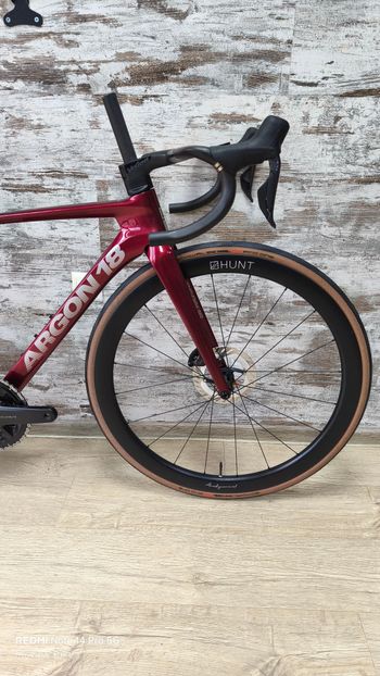 Used Argon 18 Sum Shimano Ultegra Di2 - Atten 2024 2024 Road & Gravel, Red — image 2 of 29