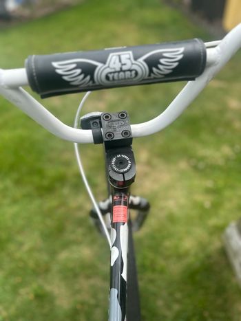 Used SE BIKES Se Bike Block Bike 2022 Youth, White — image 3 of 7