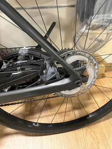 Used Scott Addict 20 2022 2022 Road & Gravel, Light Gray — image 3 of 5