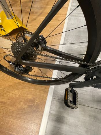 Used Scott Addict 20 2022 2022 Road & Gravel — image 4 of 5