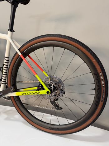 Used Specialized Specialized Crux Pro 2024 2024 Road & Gravel, White — image 15 of 16