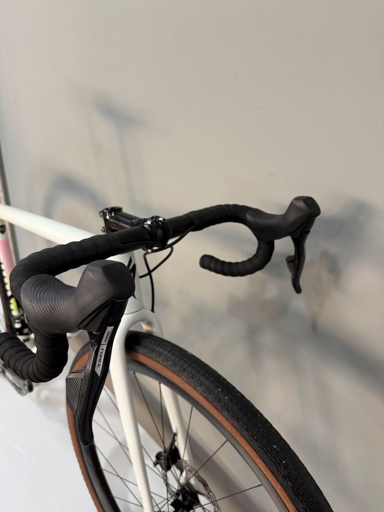 Used Specialized Specialized Crux Pro 2024 2024 Road & Gravel, White — image 7 of 16
