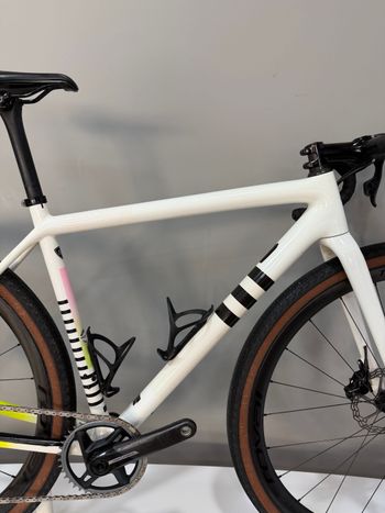 Used Specialized Specialized Crux Pro 2024 2024 Road & Gravel, White — image 2 of 16