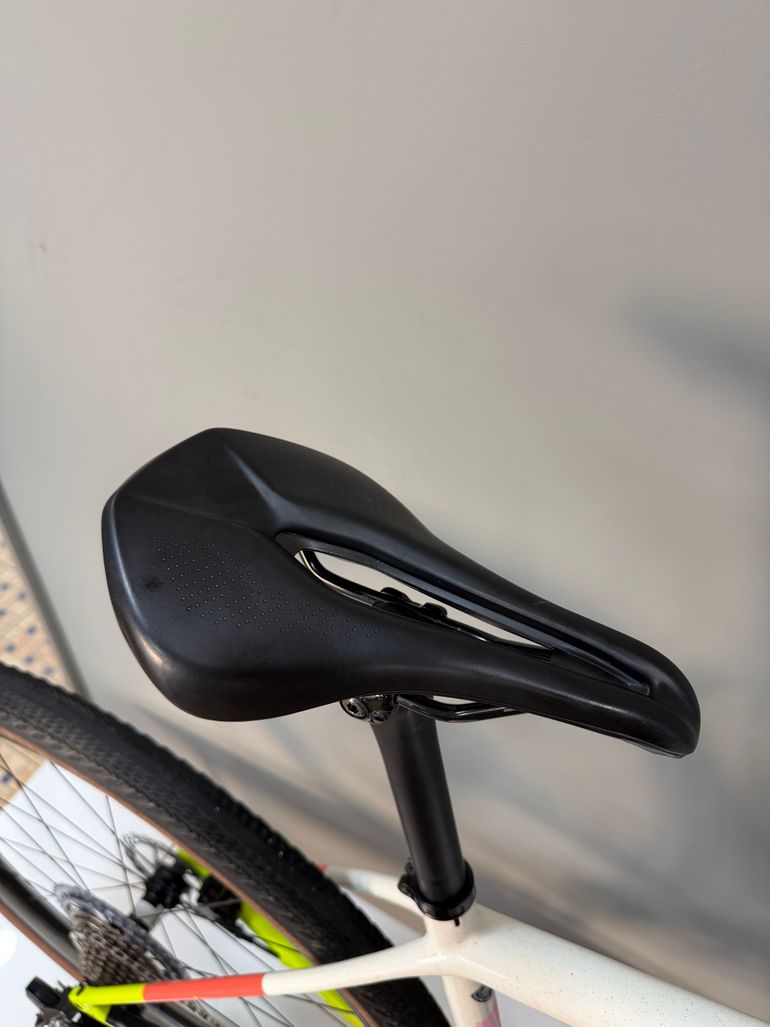 Used Specialized Specialized Crux Pro 2024 2024 Road & Gravel, White — image 8 of 16