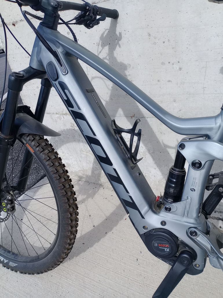 Used Scott Scott Genius 2021 Mountainbike, Light Gray — image 2 of 4