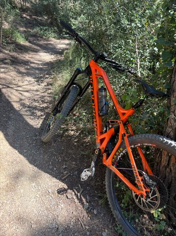 Used Mondraker Mondraker Custom Frameset 2017 Mountainbike — image 2 of 3