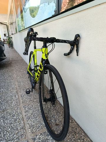 Scott Addict 10 disc 2019 2019 Road & Gravel usato, Arancione — immagine 4 di 4