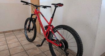 Used Mondraker FOXY CARBON RR 29 2022 2022 Mountainbike, Orange, 29 — image 2 of 4