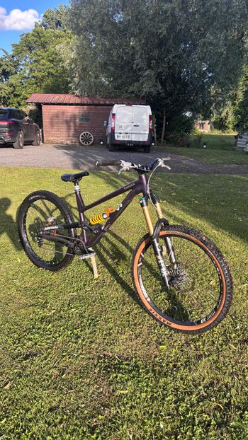 Used Commencal CLASH PARK EDITION 2022 2022 MTB