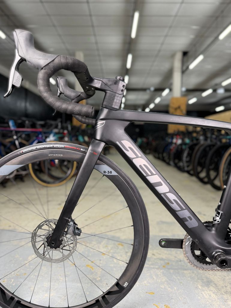 Used Sensa Giulia Evo AXS Carbon 2024 Road & Gravel — image 19 of 24
