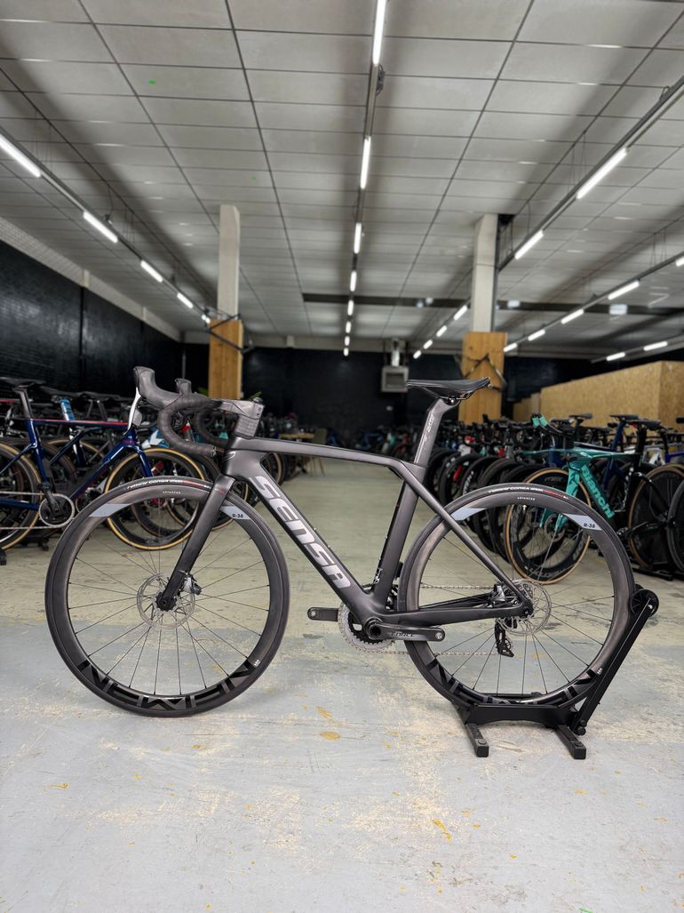 Used Sensa Giulia Evo AXS Carbon 2024 Road & Gravel — image 15 of 24
