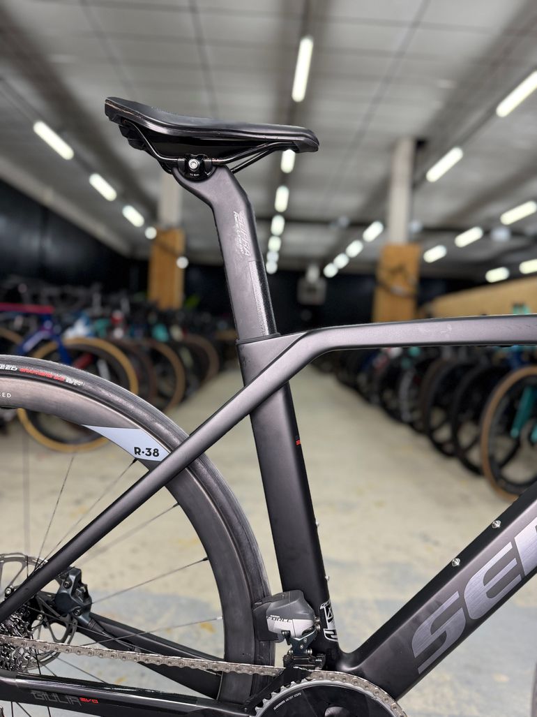 Used Sensa Giulia Evo AXS Carbon 2024 Road & Gravel — image 10 of 24
