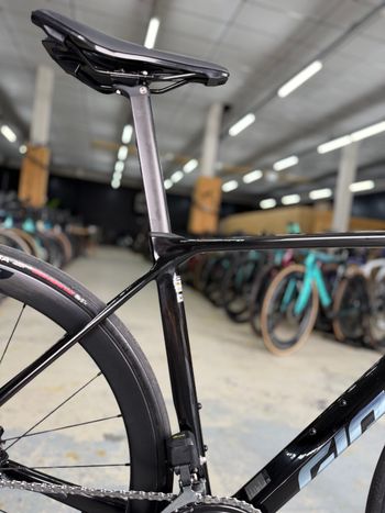 Used Giant Tcr Advanced Di2 Carbon 2024 Road & Gravel — image 8 of 24