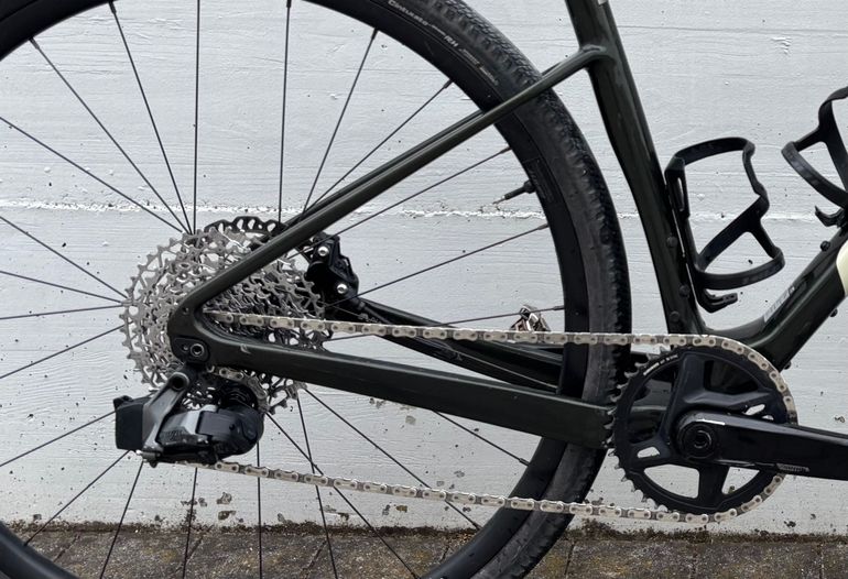 Used Giant Revolt, Advanced 1 2022 2022 Road & Gravel, Green — image 3 of 5