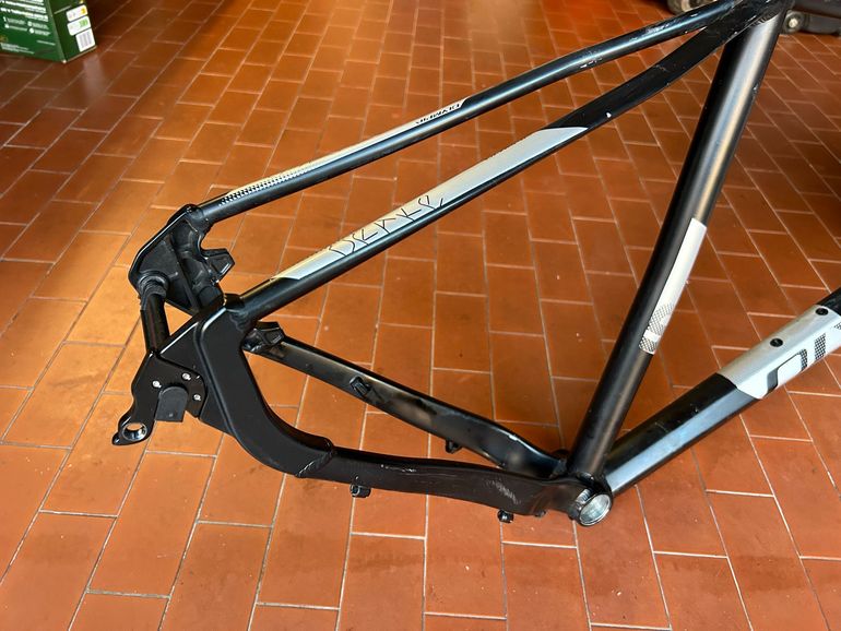 Used Olympia Drake Frameset 2022 Mountainbike, Black — image 2 of 4