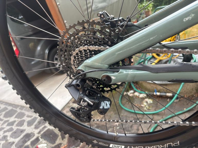 Used Specialized Men's Stumpjumper EVO Comp Alloy 29 2020 2020 Mountainbike, Grün, 29 — image 3 of 5