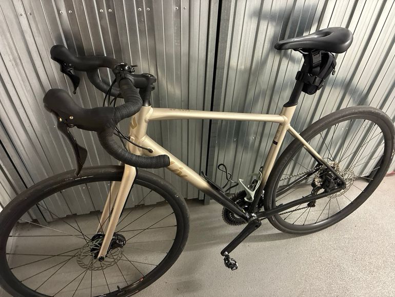 Used Liv Avail AR Shimano 105 2026 Road & Gravel — image 4 of 4