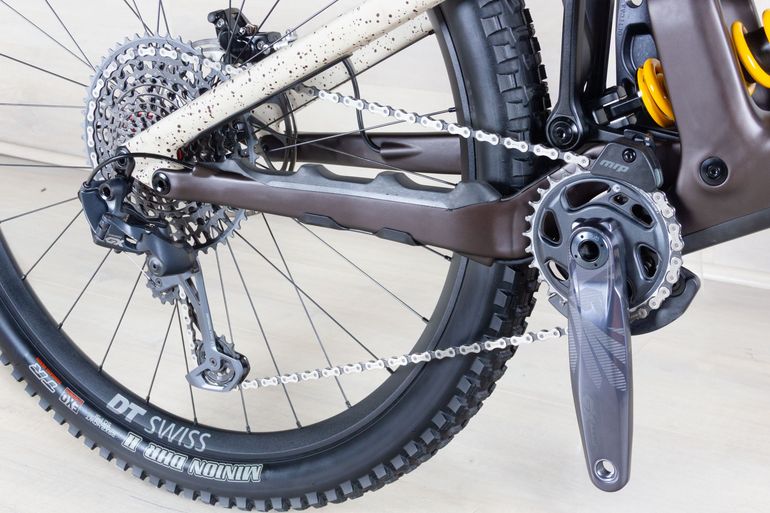 Used Specialized Enduro Expert 2023 Mountainbike, Black — image 7 of 17
