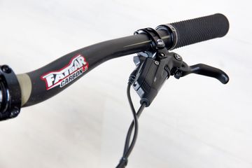 Used Specialized Enduro Expert 2023 Mountainbike, Black — image 12 of 17