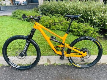 YT Industries Capra CORE 3 29 2023 2023 Mountainbike d'occasion — image 2 sur 7