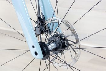 Used Specialized Roubaix SL8 Expert 2025 Road & Gravel, Blue — image 9 of 16