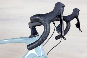 Used Specialized Roubaix SL8 Expert 2025 Road & Gravel, Blue — image 8 of 16