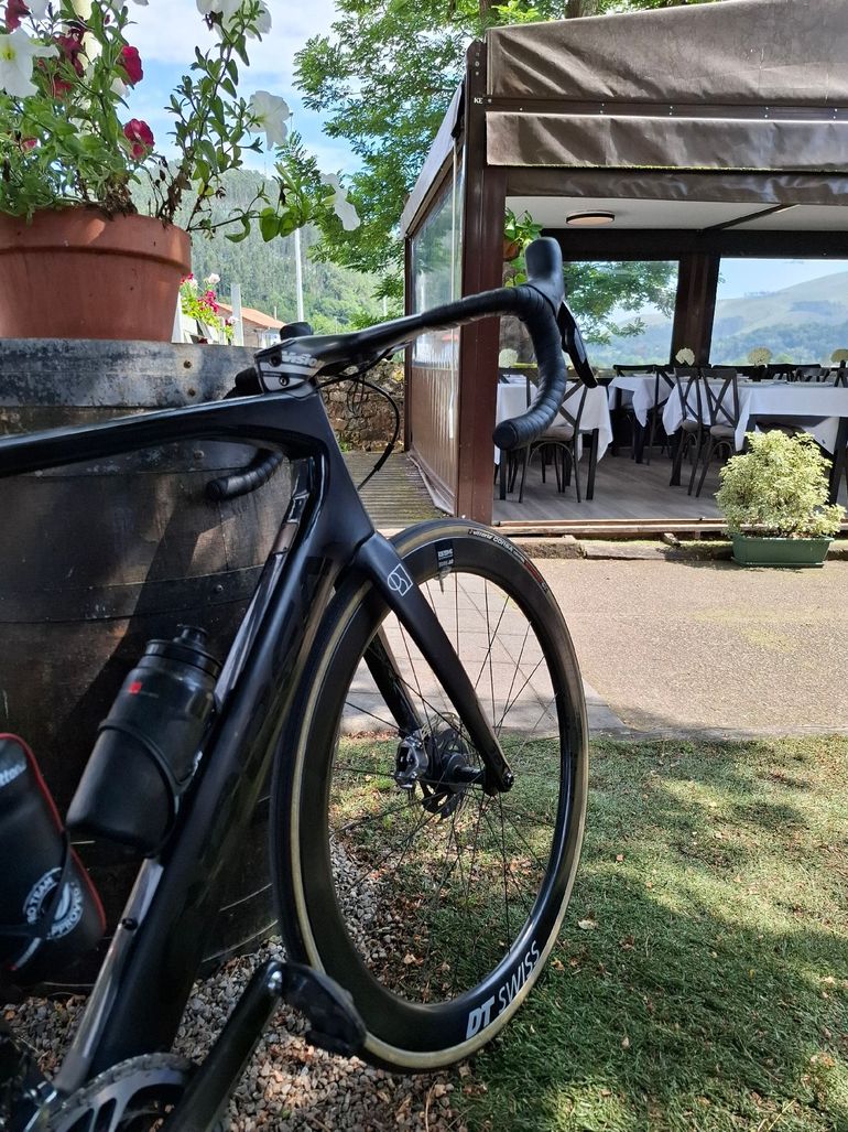 Used Orbea ORCA AERO M11eTEAM-D 2020 2020 Road & Gravel, Black — image 3 of 4