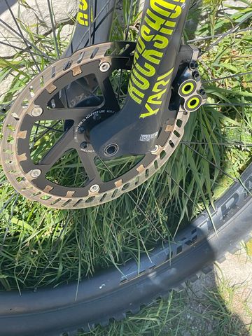 Used Trek Rail 9.7 2020 2020 Mountainbike, Black, 29 — image 5 of 5