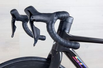 Used Scott Addict 10 2025 Road & Gravel, Black — image 15 of 16